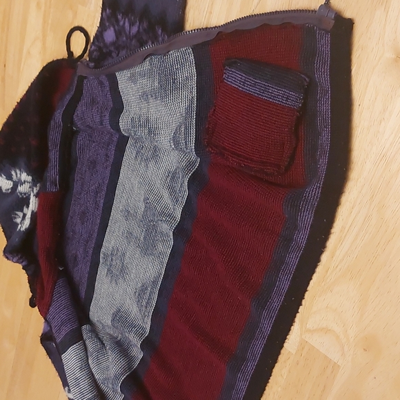 2/$15 Kids Hand-Made Alpaca Sweater PLEASE READ DESCRIPTION - Picture 5 of 5